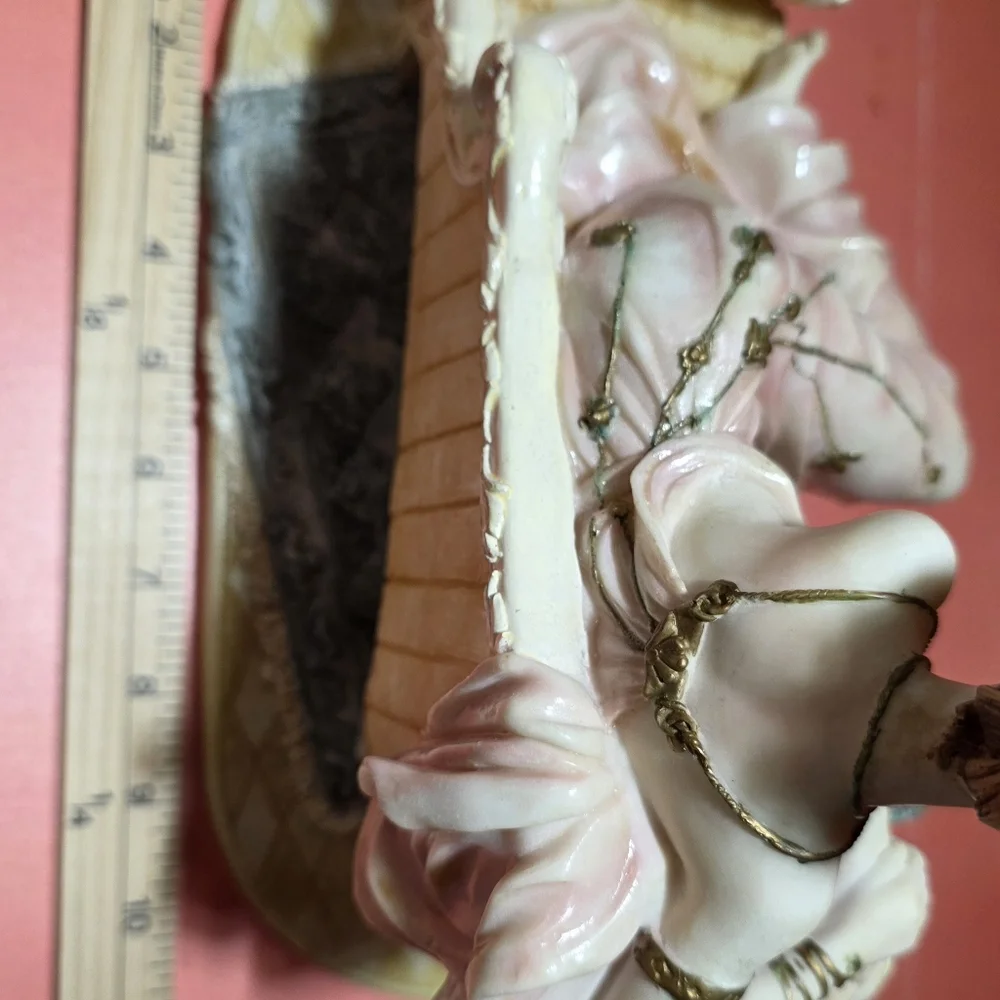 Collection Vintage Porcelain Statue - Picture 5 of 10